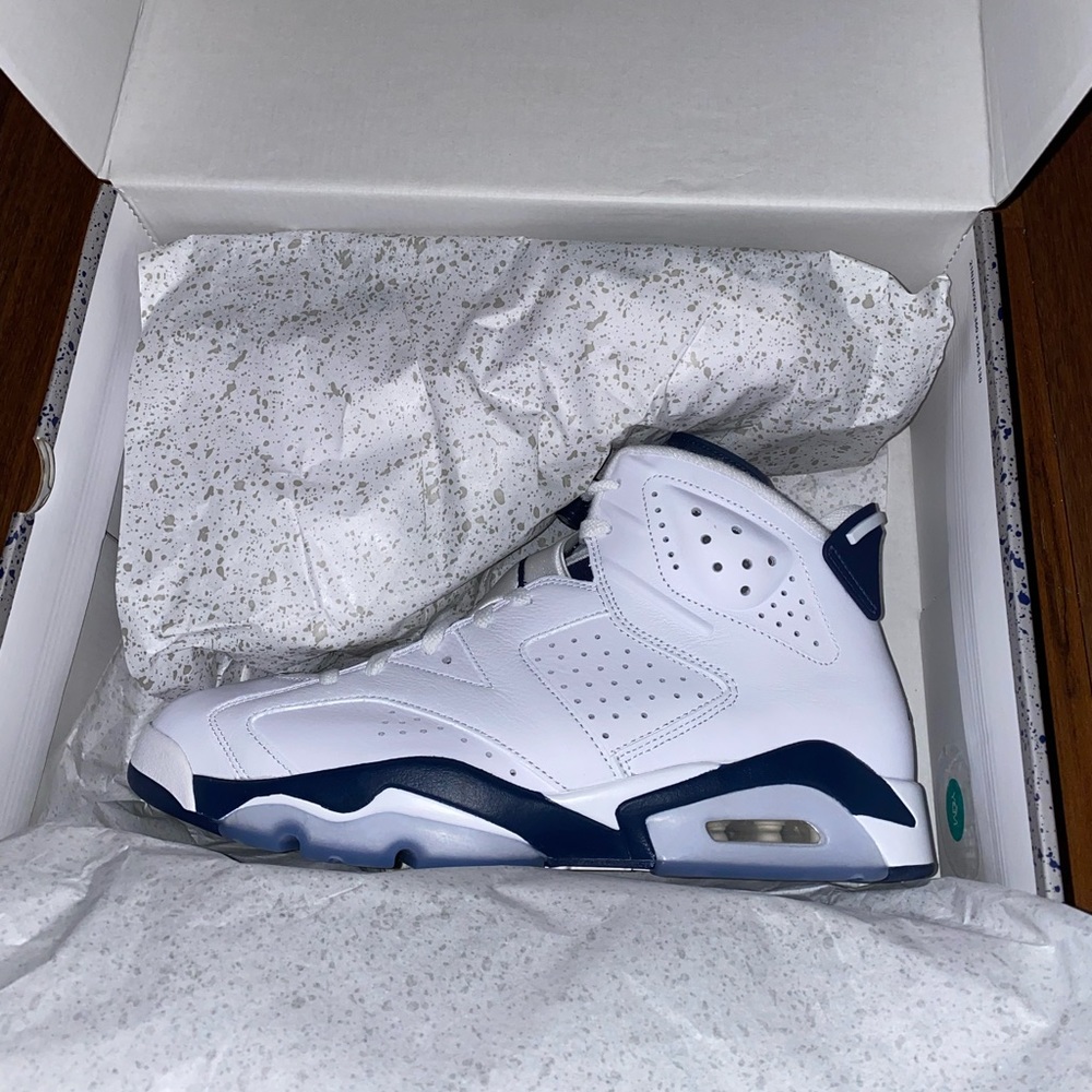 Jordan 6 Retro “Midnight Navy”